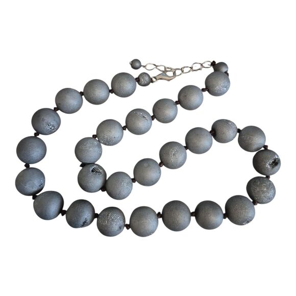 Vintage Druzy Quartz Agate Bead Necklace Hand Knotted 19" - Picture 1 of 3